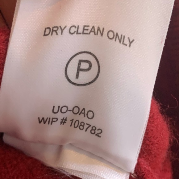 Woolrich 100% Wool Ruby Red Zip Up Vest - Picture 6 of 9